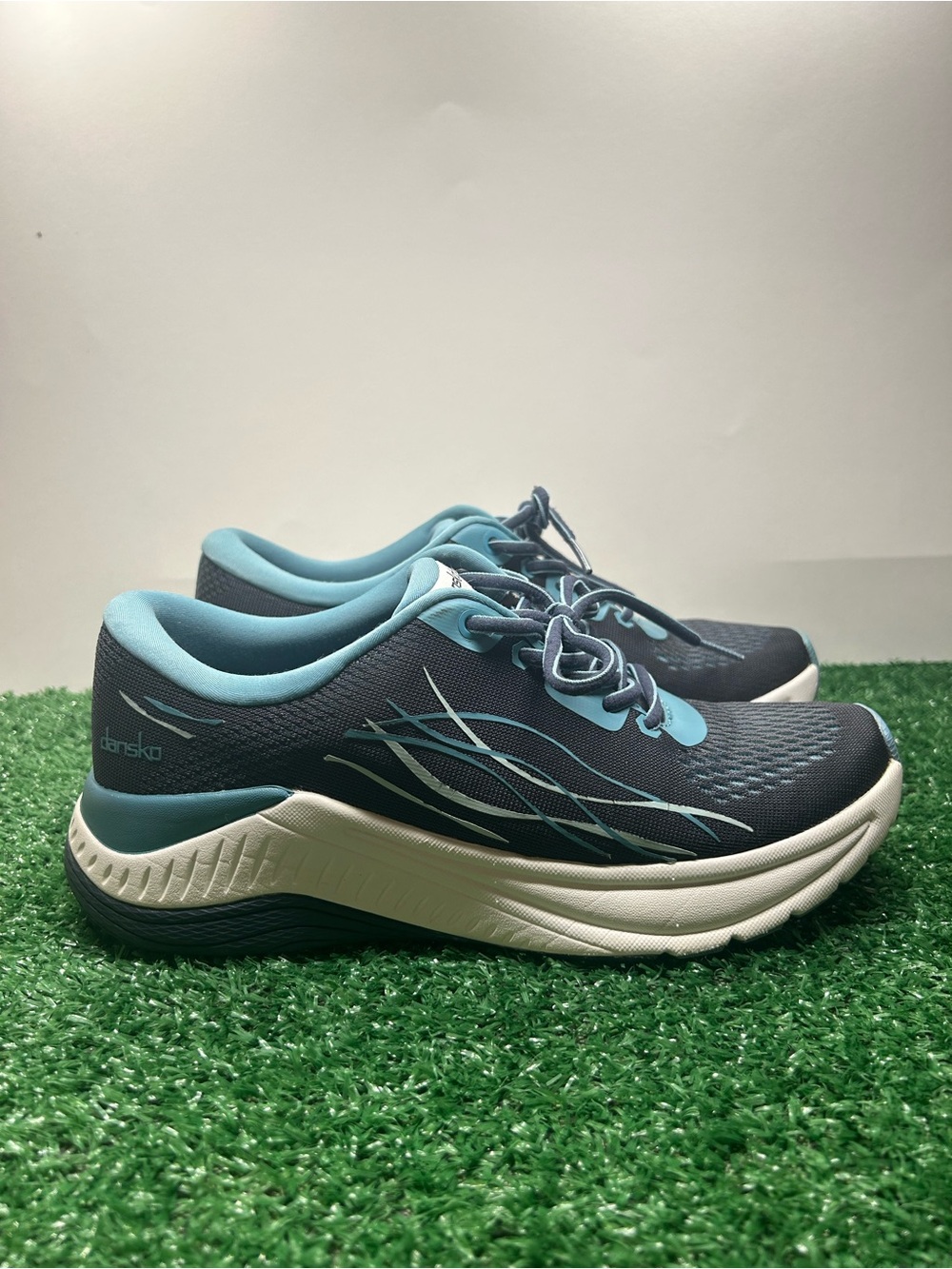 Dansko Pace Navy Mesh Walking Sneakers Shoes Size 38 US 7.5-8